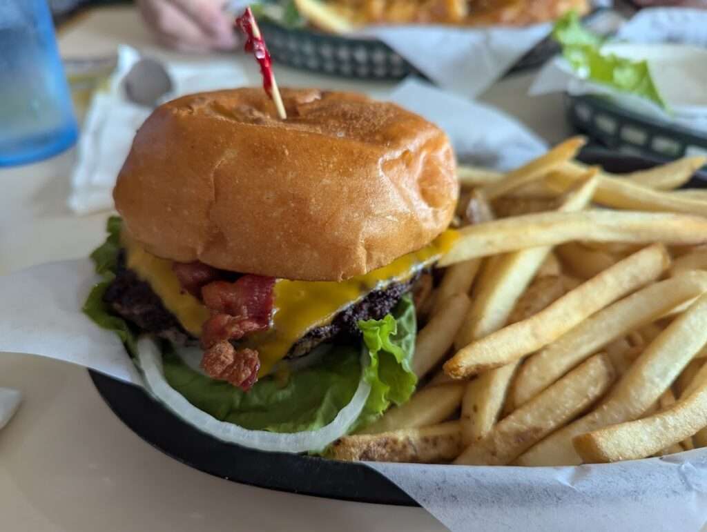 Pelicans Roost Chowder House photo 5